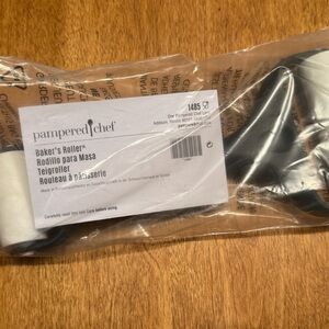 Pampered Chef Baker’s Roller: New, Old Stock.